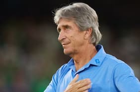El estadio se vino abajo: la sonora ovación a Manuel Pellegrini por la histórica clasificación del Betis a la Champions