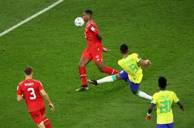 Video: Revisa el golazo de Casemiro que le dio el triunfo a Brasil sobre Suiza