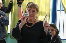 Bachelet remarca diferencias entre Jara y Boric: “Cada candidato es distinto, no es nunca de continuidad”