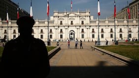 Evópoli revive propuesta de Piñera para reorganizar políticamente a La Moneda y asemejarla a la Casa Blanca