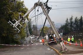 El mercado no ve la pérdida de concesión de Enel, pero sí multas, indemnizaciones e incertidumbre