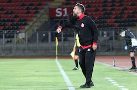 El cuestionado técnico de San Felipe duró tres fechas y fue despedido por malos resultados: será reemplazado por Kike Acuña