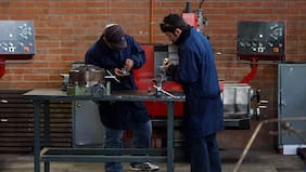 Proyecto de ley busca que jóvenes puedan acreditar voluntariado y estudios como experiencia laboral para sus primeros trabajos