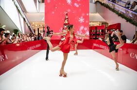 Adelanta la Navidad jugando en la pista de patinaje gratuita del mall Parque Arauco