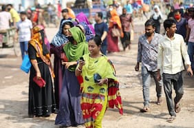 Los trabajadores que confeccionan tu ropa quieren más dinero. ¿Quién debe pagar?