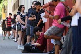 Aplicación de la PAES Regular se desarrolla con cifra récord de más de 300 mil inscritos