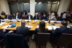 “Son rentas bajas”: gobierno transparenta dificultad para completar nómina de Agencia de Datos y ley corta asoma como solución