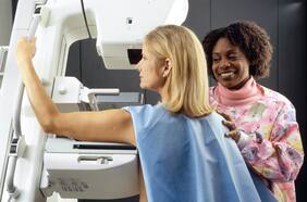 Una calculadora estima las posibilidades de sobrevivir al cáncer con Inteligencia Artificial