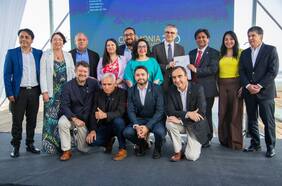 Primer paso para el fin de los delegados presidenciales: Ejecutivo y gobernadores firman acuerdo que establece plazos para indicaciones