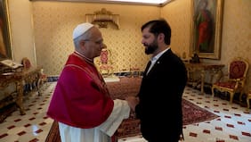 Boric envía carta al Papa León XIV y le pide interceder por la crisis humanitaria en Cuba