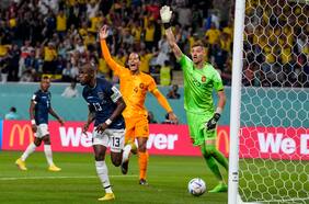 Video: El grosero error de Países Bajos que le permite a Enner Valencia empatar para Ecuador