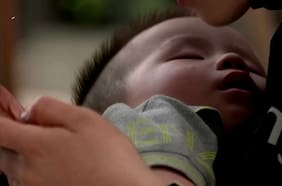 China anuncia que las familias podrán tener tres hijos