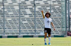 Clásico uruguayo por un central albo: Maxi Falcón ahora asoma en la órbita de Peñarol de Montevideo