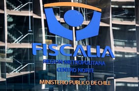 Fiscalía formalizará este lunes a uruguayo que intentó vender información reservada de denunciante de Manuel Monsalve