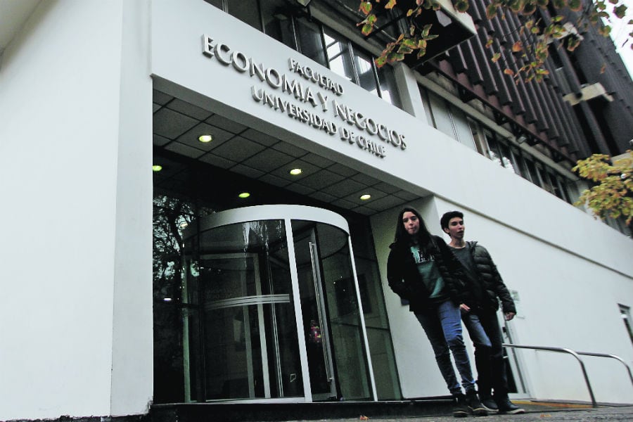 Seis reconocidas figuras se suman al Círculo de Honor de la FEN este 2026