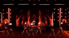 Con saltos y piruetas: más de 200 robots protagonizan un gran concierto en Shanghái