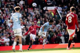 El Manchester United y el Manchester City le quedaron debiendo a la historia: igualaron sin goles