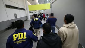 Parlamentarios oficialistas valoran aprobación de ley sobre expulsiones de migrantes irregulares