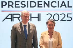 Tenso y marcado por las interpelaciones: así fue el penúltimo debate presidencial entre Kast y Jara de cara a la segunda vuelta