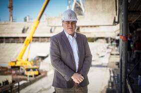 Exministro de OO.PP y Minería asume como presidente del Colegio de Ingenieros