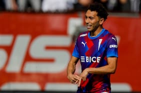 Con el Cimbi Cuevas como creador: la sorprendente pizarra de Garnero que ilusiona a la UC tras golear a Colo Colo