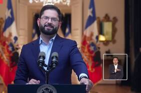 Presidente Boric celebra acuerdo por explotación del litio entre Codelco y SQM: “Se trata de un hito sin precedentes en la industria minera chilena”