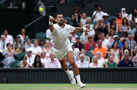 Novak Djokovic gana una batalla de más de cinco horas a Félix Auger-Aliassime y se cita en las semifinales de Wimbledon