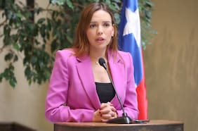 Diputada Camila Flores gana juicio contra H&M tras ser discriminada: empresa deberá pagar millonaria indemnización