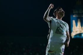 Rodrigo Echeverría brilla en México con un doblete en empate de León con Toluca