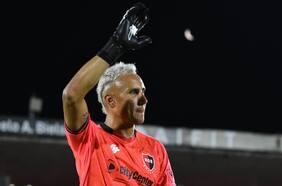 ¿Se salvó Colo Colo? Los detalles de la polémica salida de Keylor Navas de Newell’s