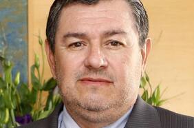 “El diecisiete”: la historia de espionaje del nuevo subsecretario de Previsión Social, Claudio Reyes, durante la dictadura