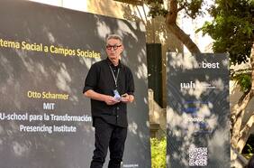 Otto Scharmer, académico del MIT: “Vivimos en un estado de depresión colectiva”