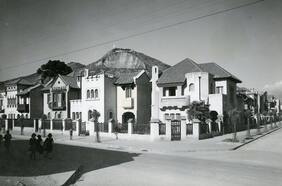 Con menos contaminación y una gran arquitectura: así era el Chile de los años 30