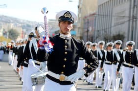 ¿Dónde y a qué hora se harán los desfiles del 21 de mayo 2023?