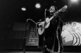 El olvidado último concierto de Víctor Jara (en que participó un militar)