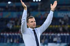Un DT de lujo para Galdames: Andriy Shevchenko es el nuevo entrenador del Genoa