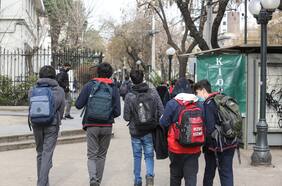 “Nunca fuimos escuchados”: Municipalidad de Tiltil anuncia cierre de nueve colegios y denuncia falta de ayuda de parte de las autoridades