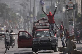 Estados Unidos pide a residentes en Haití a que hagan abandono del país “lo antes posible” por situación de seguridad