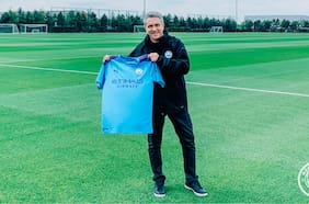 El City presenta a Juanma Lillo como el nuevo asistente de Guardiola