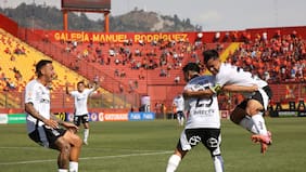 Con complicidad de Martín Parra: revisa el tiro libre de Tomás Alarcón que ilusiona a Colo Colo con la Sudamericana