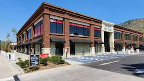 Strip centers cierran 2025 con los niveles de absorción y nueva oferta más altos de la última década