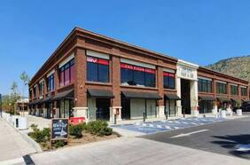 Strip Centers cierra el 2024 con precios y vacancia al alza