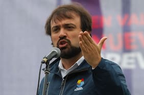 Jorge Sharp, alcalde de Valparaíso, oficializa su decisión de no presentarse a la reelección: “Dos períodos alcaldicios son suficientes”