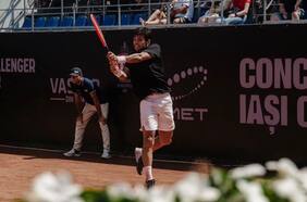 A 48 horas de su polémico retiro: Garin avanza en la qualy de Hamburgo