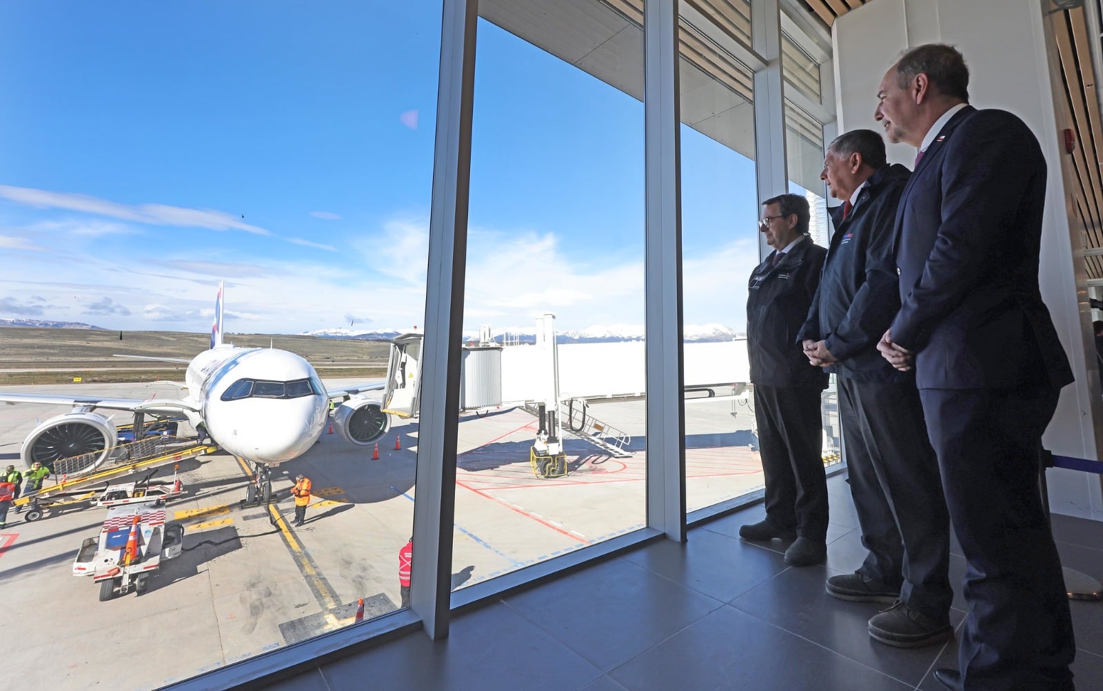 Inauguran nuevo terminal de pasajeros en el aeropuerto Balmaceda en Coyhaique