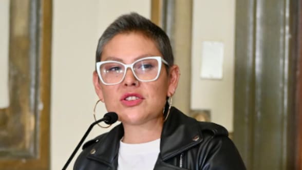 Directora removida de SernamEG: “Lo mínimo que hubiese esperado es que dejaran terminar el tratamiento antes de pedir mi renuncia”