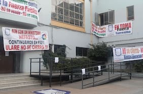Cambios de cerraduras, bloqueo de cuentas y querellas cruzadas: cierre de la U. de la República suma otro capítulo, mientras estudiantes se movilizan