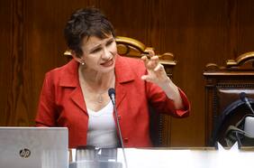 Tohá niega que proyecto de Ministerio de Seguridad sea una reforma política encubierta y aborda críticas de gobernadores