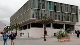 Contraloría detecta irregularidades en contratación de abogado e instruye sumario en Municipalidad de Tocopilla