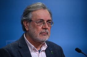 No va más: Osvaldo Salgado, encargado de las listas de espera, deja la Subsecretaría de Redes Asistenciales